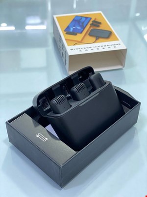 میکروفون دوگانه بی سیم یقه ای موکسوم مدل تایپ سی MX-AX64 ا MOXOM MX-AX64 Dual Noise 