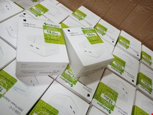 سری شارژر 35 وات ایفون 15